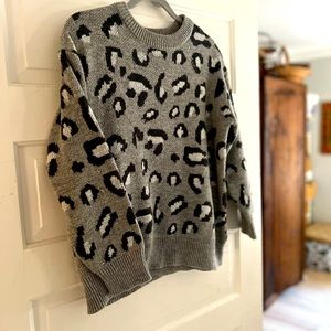 KENDALL + KYLIE leopard sweater